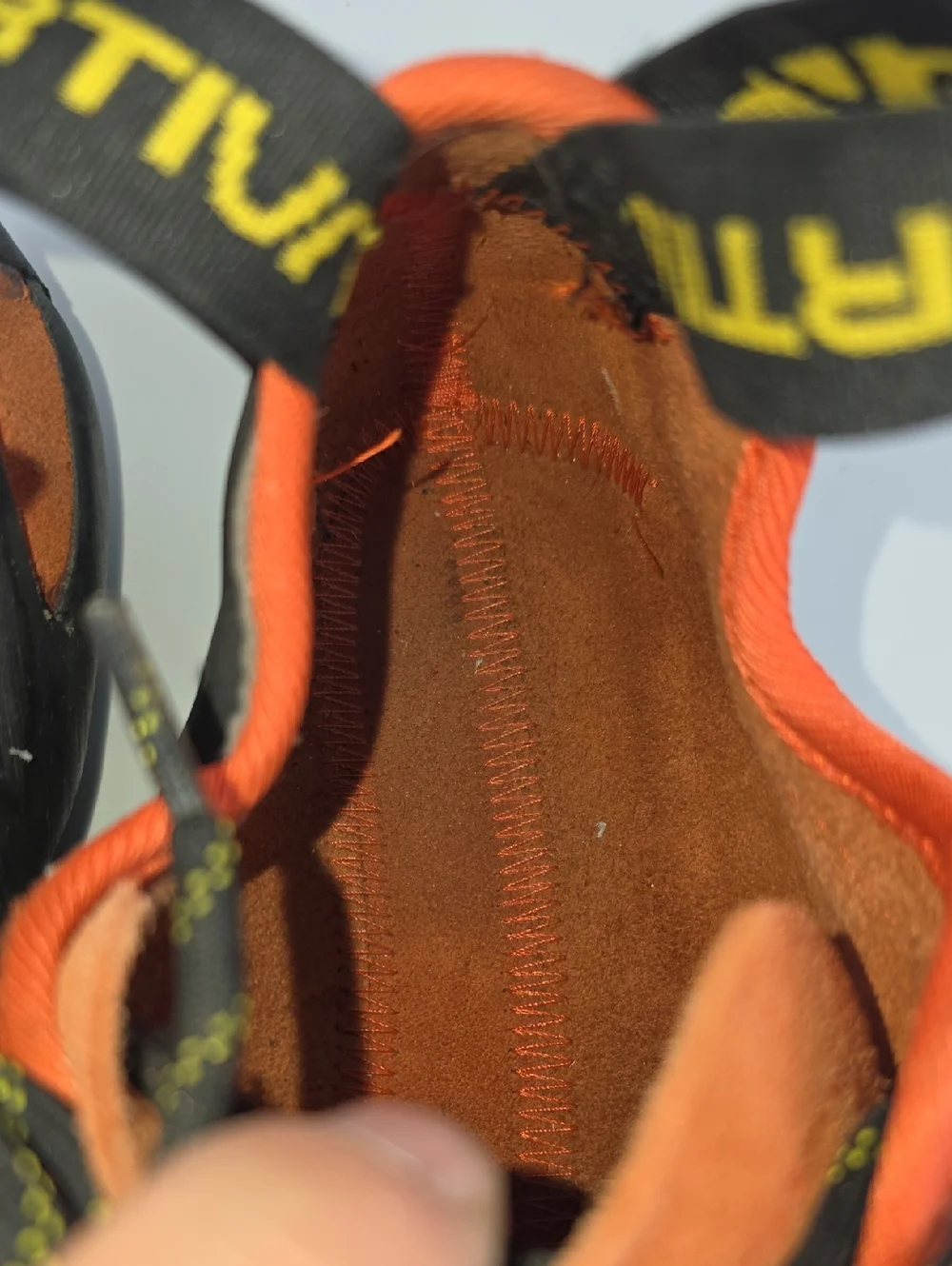 La Sportiva Tarantulace Orange Men's Climbing Shoes Size 9.5